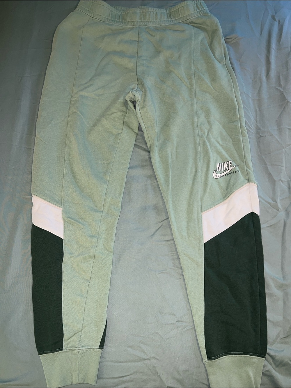 Nike women’s Green Colorblock Jogger Bottoms